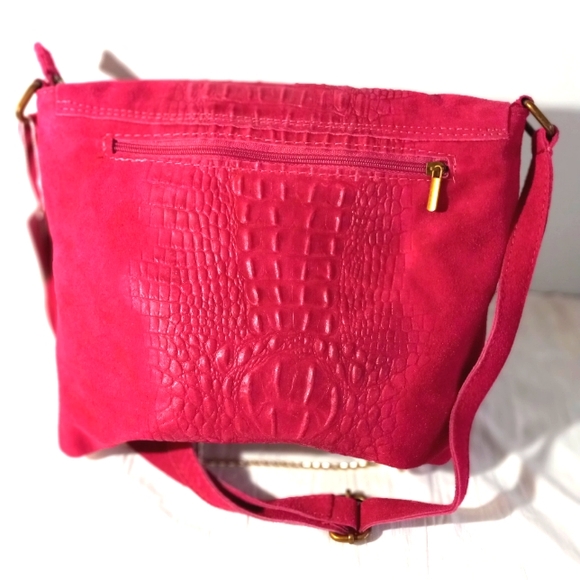 Fuchsia Genuine Italian Leather Cross Body Bag - Picture 3 of 7